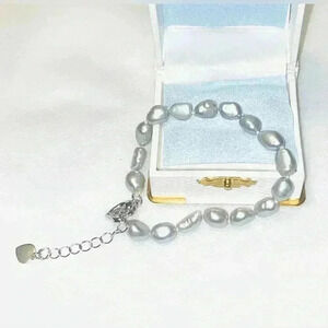 🏵️Cute Freshwater Pearls  bracelet 🏵️